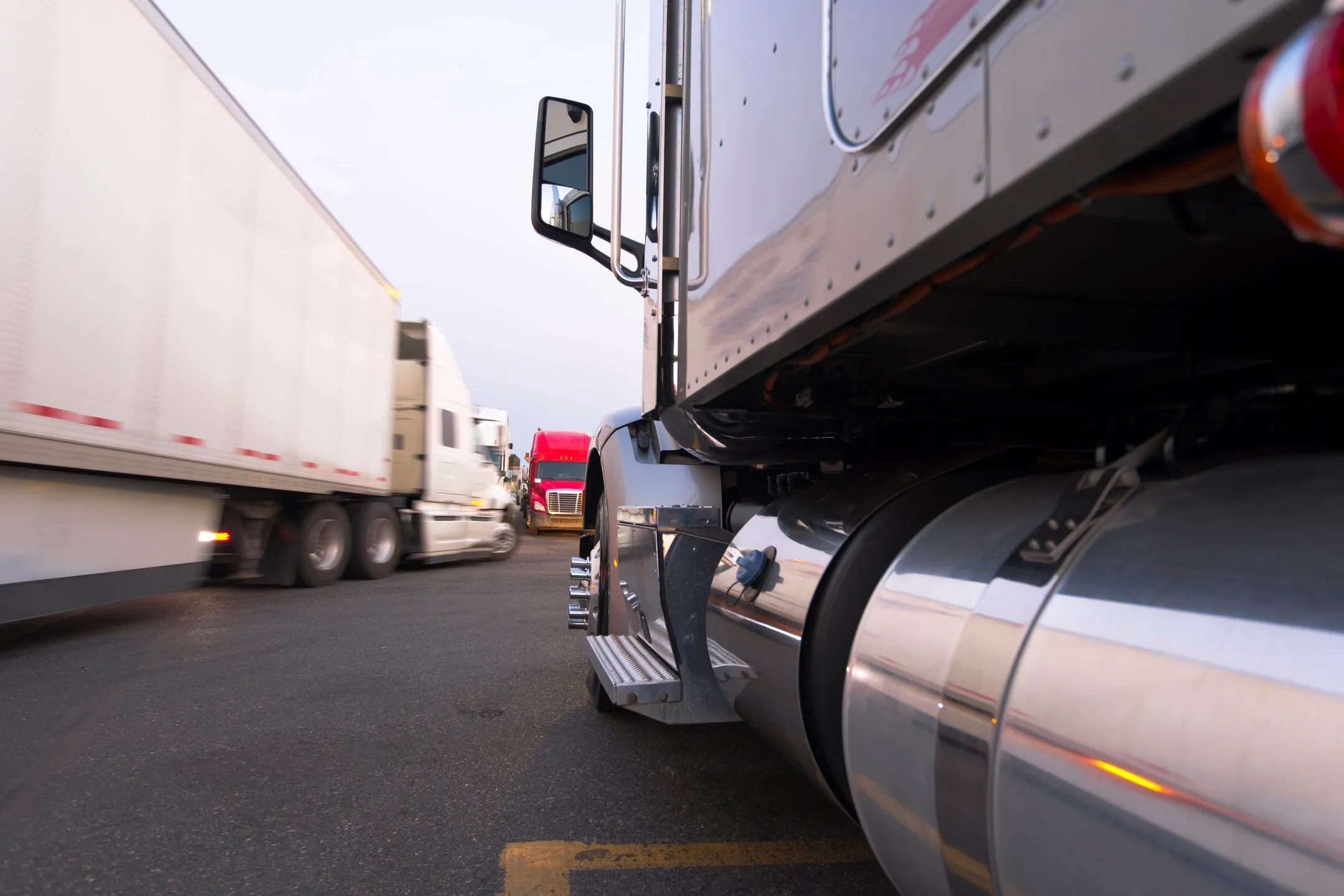 9TH TRANSPORTATION UNIT LLC logo