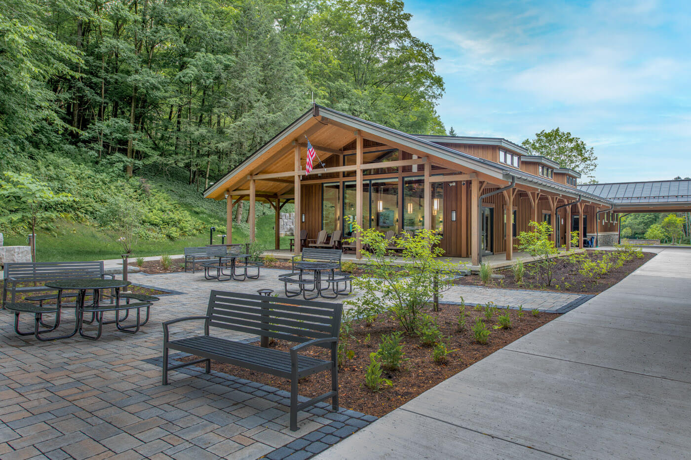 BEARDSLEY DESIGN ASSOCIATES ARCHITECURE logo