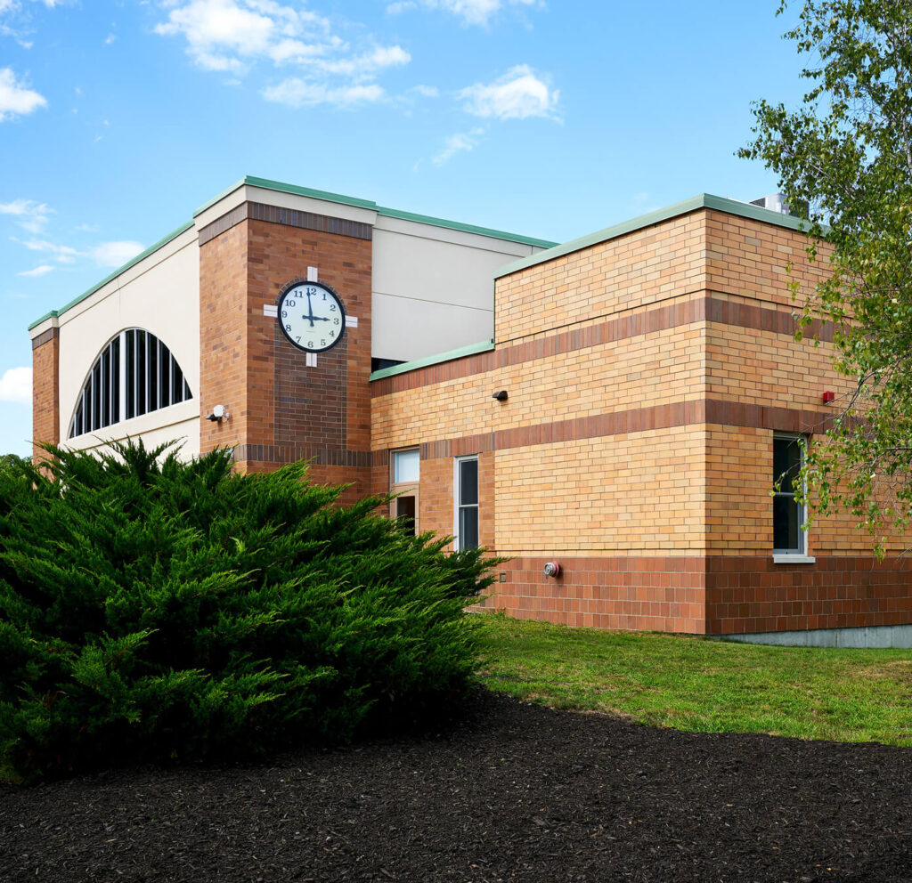 BLANE CASEY BUILDING CONTRACTOR INC logo