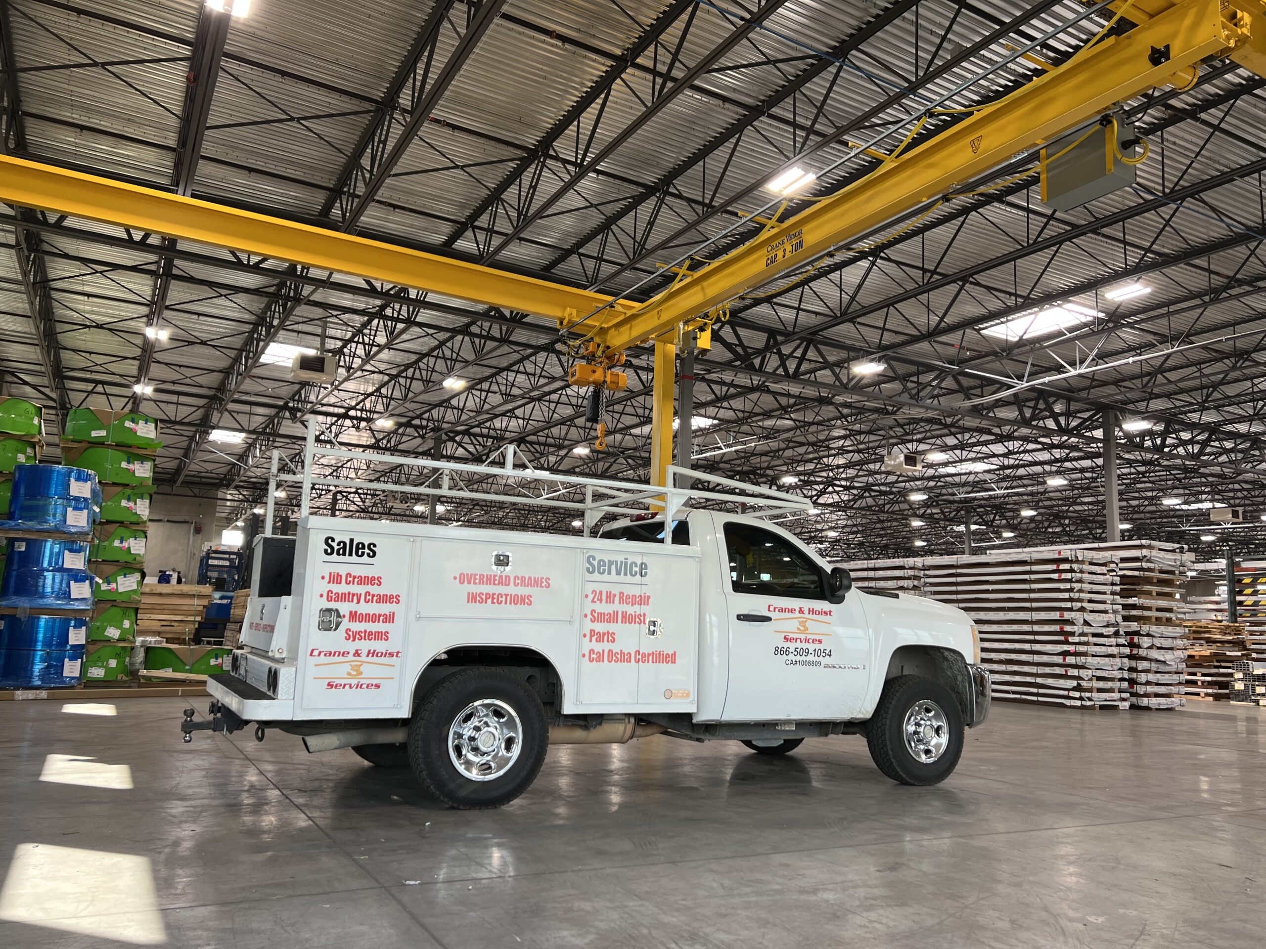 CRANE & HOIST SERVICES LTD logo