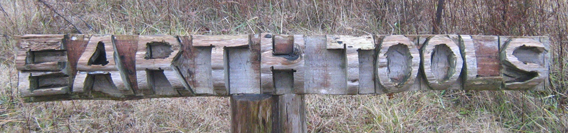 EARTH TOOLS, INC logo