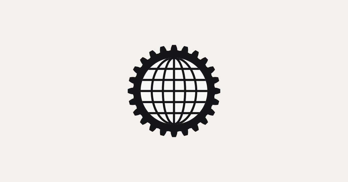 EARTH TOOLS LLC logo