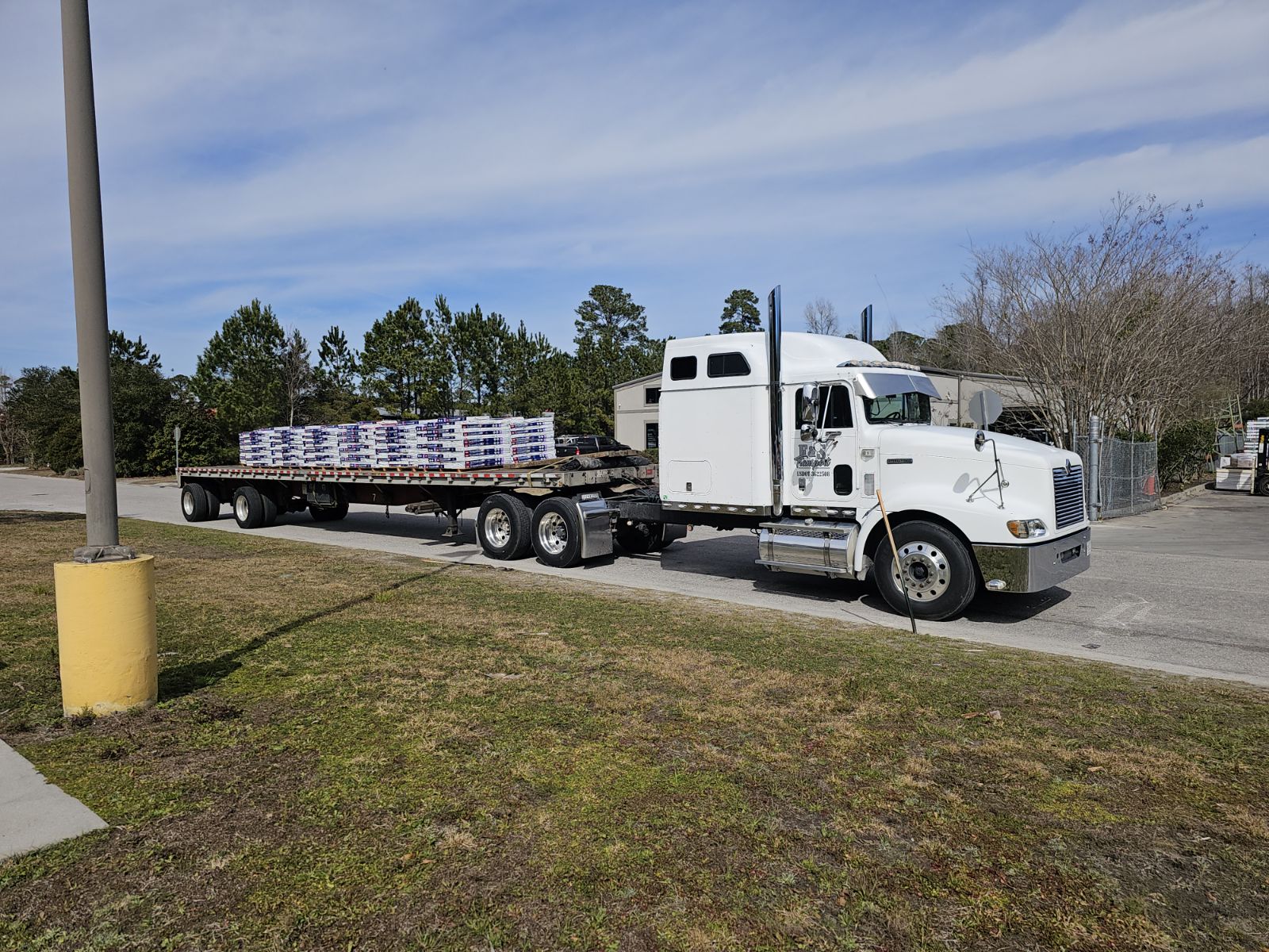 F & S TRANSPORT LLC logo