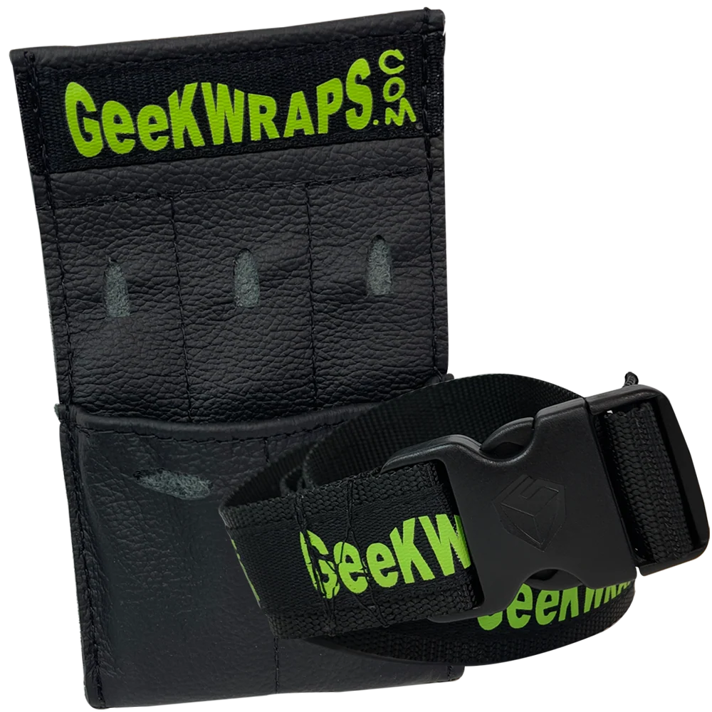 GEEK WRAPS UNIVERSITY logo