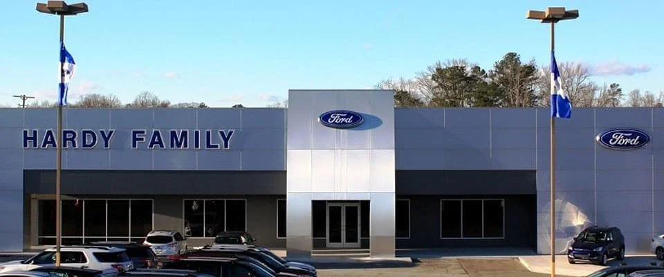 HARDY FAMILY FORD logo