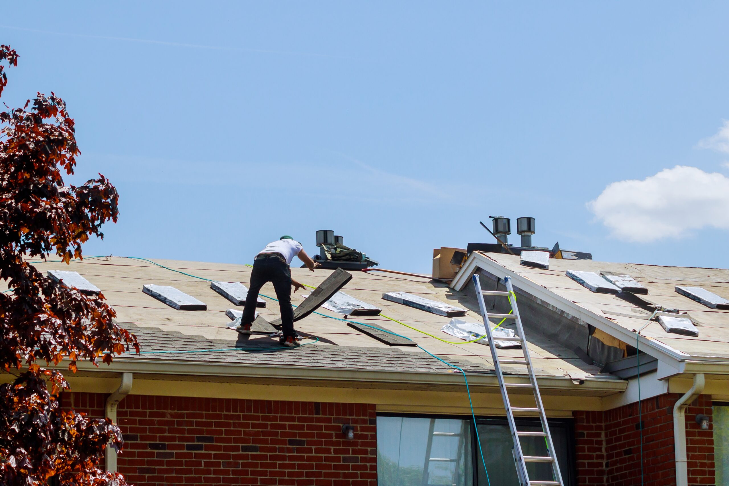 KRESTOP ROOFING, LLC logo